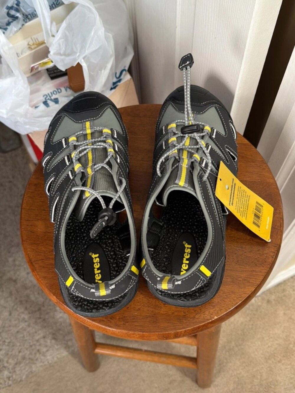 Everest Men's Closed-Toe Hiking Sandals - Size 8 - NWT